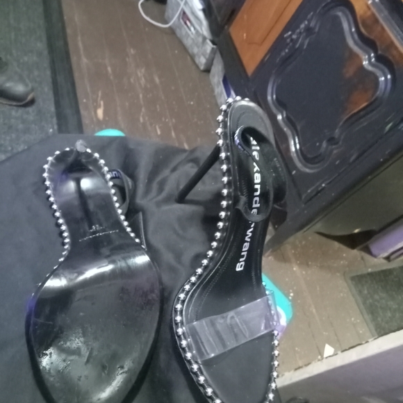 To high for me. I can't wear heels at all...lol - Picture 4 of 5